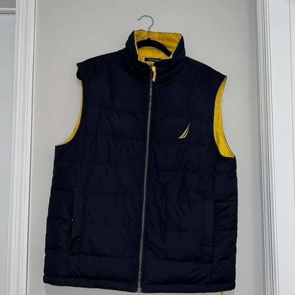 Nautica Other - Náutica Puffy Vest Size M